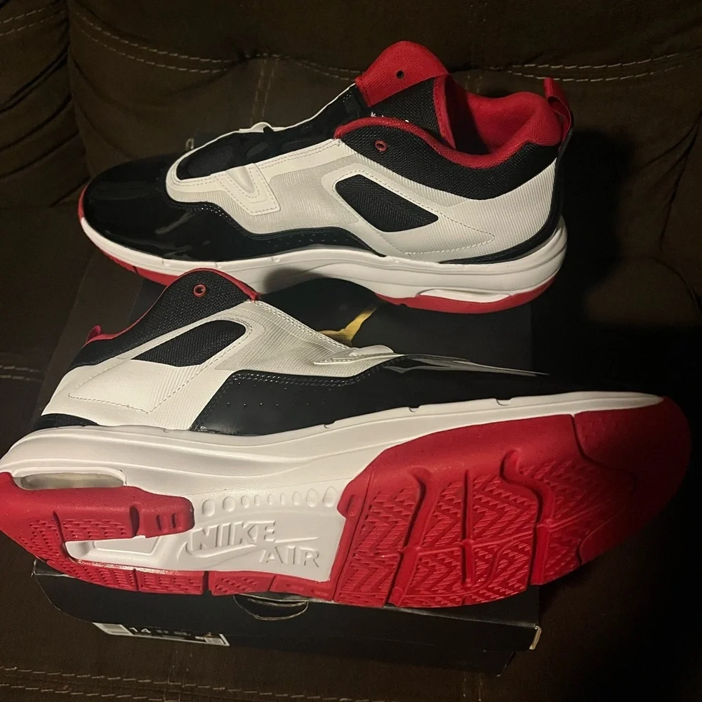 Jordan stay loyal 3 Nike men’s sz 14 black white red new in box